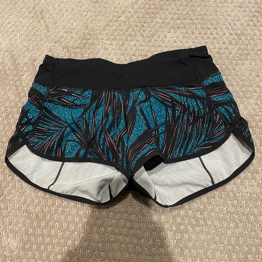 Lululemon Palm Leave Speed Up Shorts